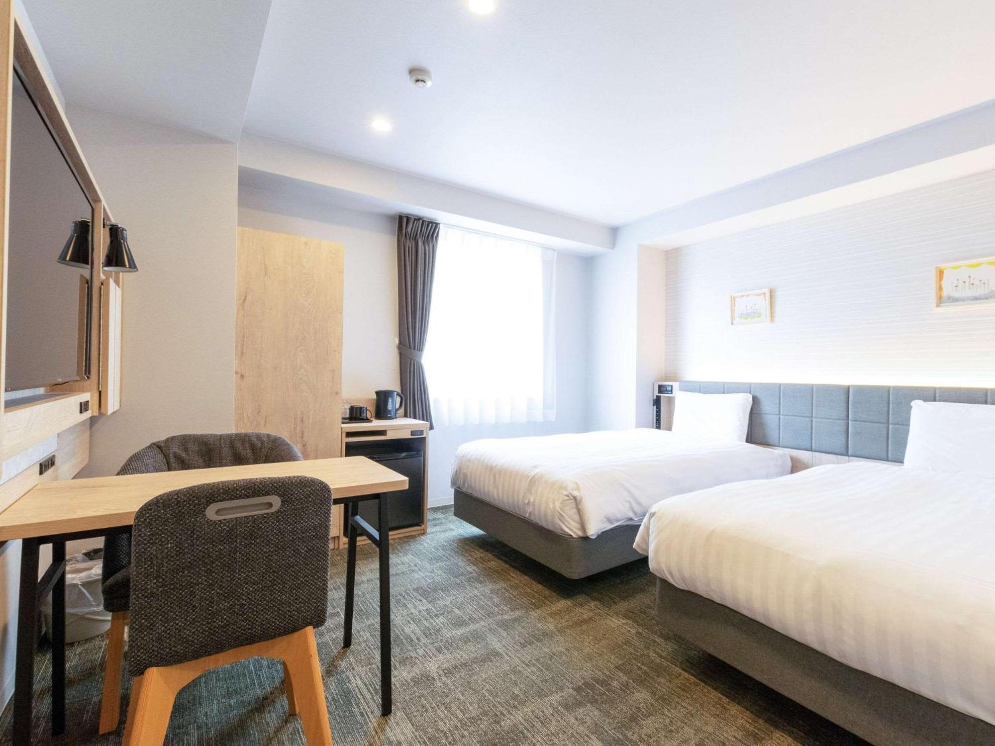 Comfort Shinkansenguchi Hotel 3*